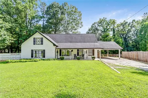 2896 Tiffany Cir, Lawrenceville, GA 30044