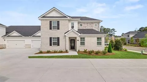 564 Silver Moon Dr, Loganville, GA 30052