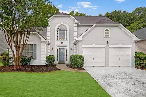 845 Melbourne Trl, Alpharetta, GA 30009