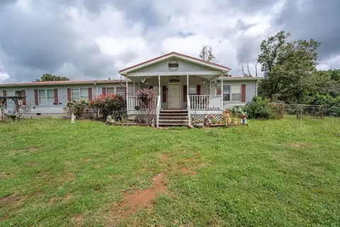 735 Hale Rd, Maysville, GA 30558