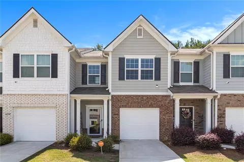 5696 Union Pointe Dr, Union City, GA 30291