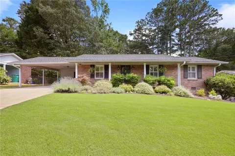 476 Concord Ln SE, Smyrna, GA 30082