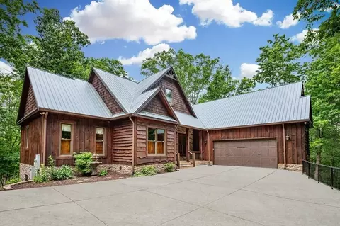 290 River Escape Dr, Ellijay, GA 30540