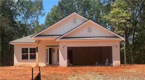 532 Walnut Creek Pkwy, Pendergrass, GA 30567