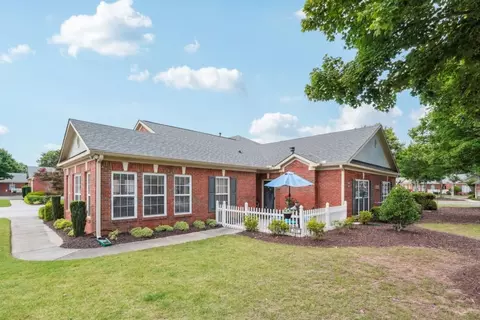 119 Holiday Road Unit #301, Buford, GA 30518