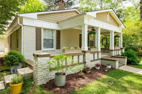 1104 Victory Dr SW, Atlanta, GA 30310
