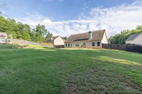 Exterior - 386 Summersong Pl, Talmo, GA 30575 photo 6 of 10