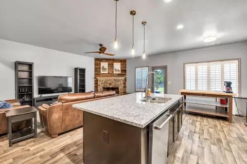 Kitchen - 386 Summersong Pl, Talmo, GA 30575 photo 5 of 5