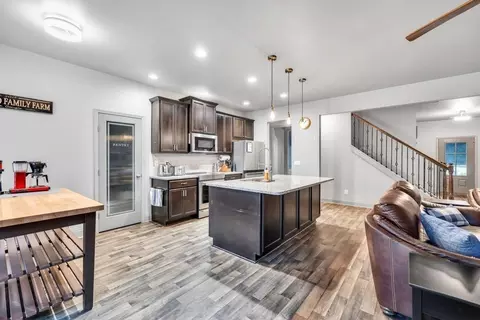 Kitchen - 386 Summersong Pl, Talmo, GA 30575 photo 1 of 5