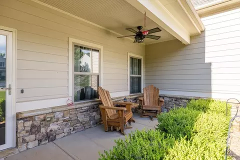 Exterior - 386 Summersong Pl, Talmo, GA 30575 photo 3 of 10