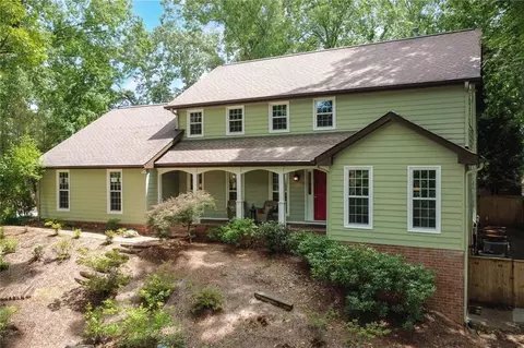 300 Stone Mill Trl, Atlanta, GA 30328
