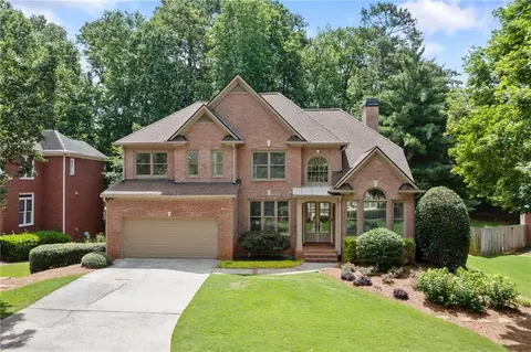 5007 Highland Oaks Ct SE, Mableton, GA 30126