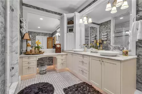Bath - 14501 Woolsey Rd, Hampton, GA 30228 photo 4 of 17