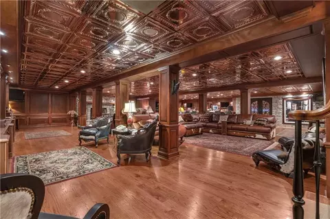 Living - 14501 Woolsey Rd, Hampton, GA 30228 photo 8 of 11