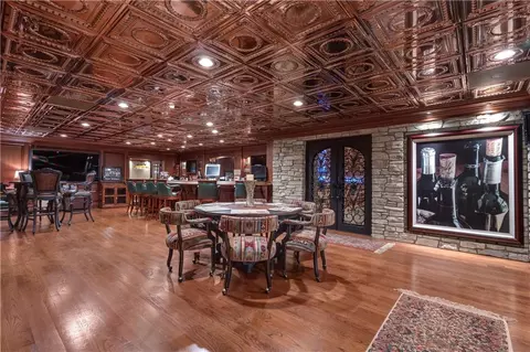 Dining - 14501 Woolsey Rd, Hampton, GA 30228 photo 3 of 4