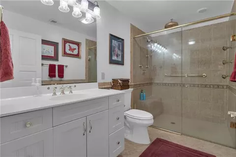 Bath - 14501 Woolsey Rd, Hampton, GA 30228 photo 15 of 17