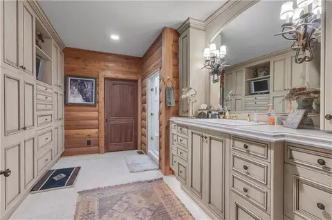 Bath - 14501 Woolsey Rd, Hampton, GA 30228 photo 1 of 17