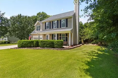 305 Hickory Pointe Ct, Villa Rica, GA 30180