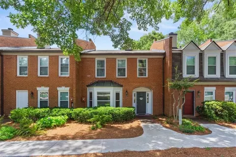 4113 Ashford Green Dr, Duluth, GA 30096