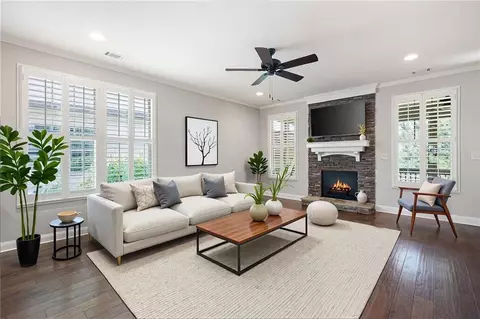 Living - 214 Misty View Dr, Canton, GA 30114 photo 2 of 5