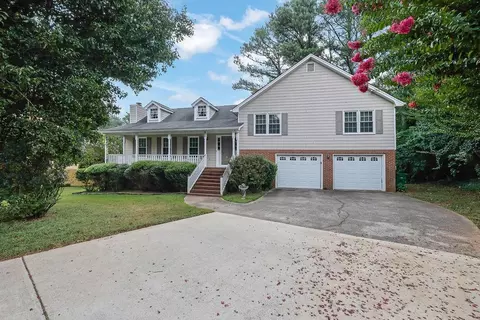 2936 Highland Park Dr, Stone Mountain, GA 30087