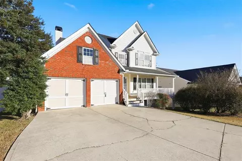 209 Overlook Dr, Dallas, GA 30157