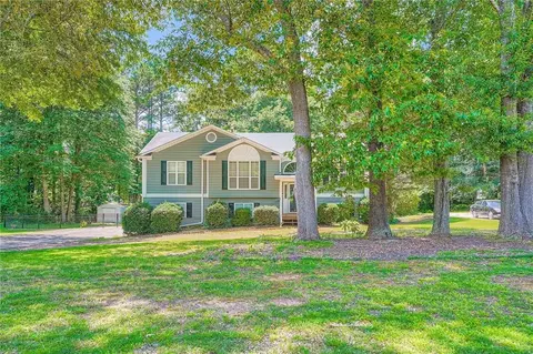 113 Hitchcock Dr, Villa Rica, GA 30180
