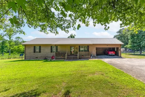 4431 Three Bridges Rd, Gillsville, GA 30543