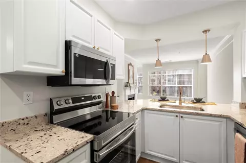 1024 Whitshire Way, Alpharetta, GA 30004