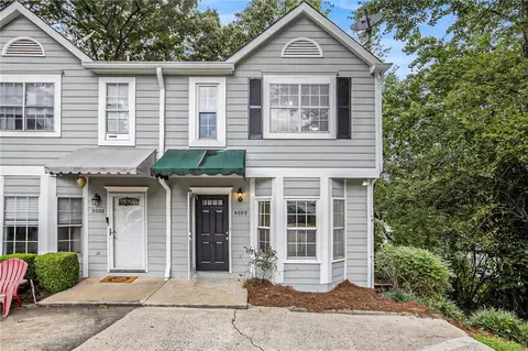 4098 Charlotte Ct SE, Smyrna, GA 30082