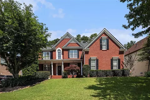 351 Prestbury Ct, Suwanee, GA 30024