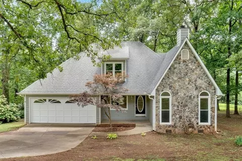 28 Fouche Dr SW, Cartersville, GA 30120