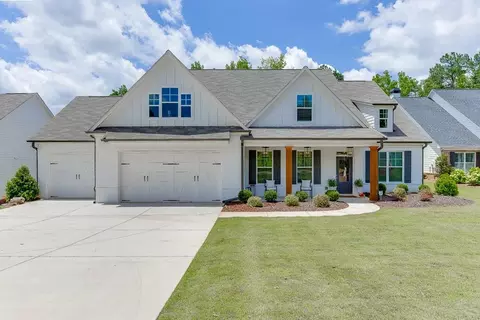 6164 Wade Orr Rd, Flowery Branch, GA 30542
