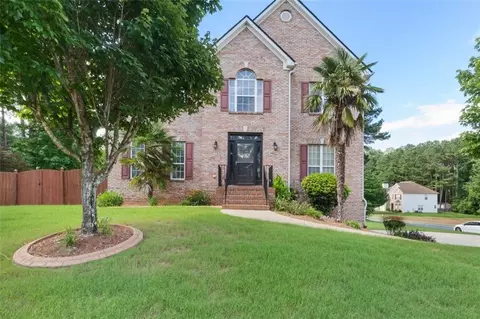 3190 Red Rose Dr, Powder Springs, GA 30127