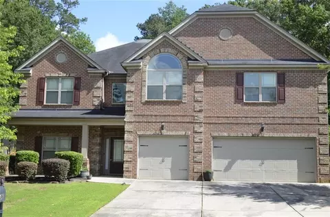 5896 Cliftondale Dr, Atlanta, GA 30349