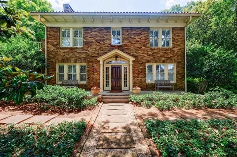 27 S Avondale Rd, Avondale Estates, GA 30002