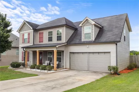 506 Highpoint Cir, Winder, GA 30680