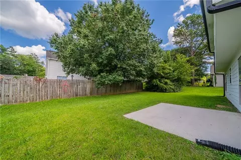 Exterior - 5916 Farmbrook Ln, Rex, GA 30273 photo 5 of 8