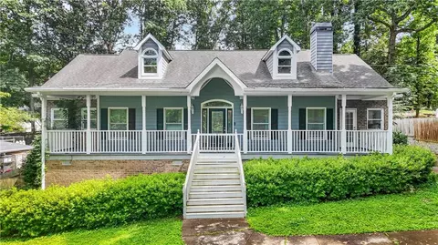 3358 Lake Dr, Lawrenceville, GA 30044