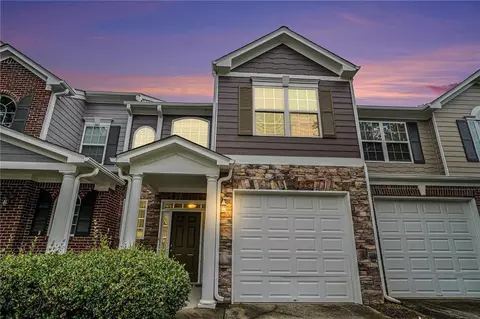 2731 Pierce Brennen Ct, Lawrenceville, GA 30043