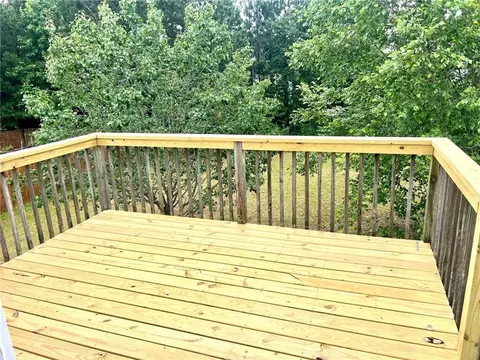 Exterior - 203 Galway Ln, Hampton, GA 30228 photo 5 of 11