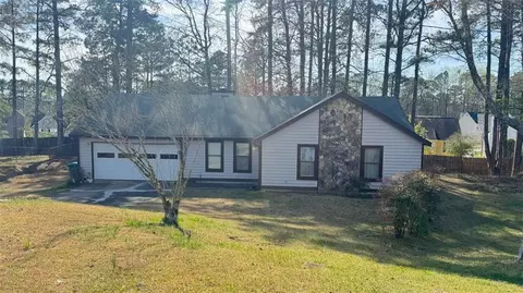 5359 Stafford Dr NW, Lilburn, GA 30047