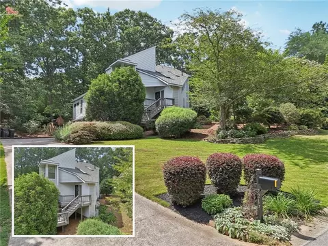 2215 Woodfern Dr, Marietta, GA 30062