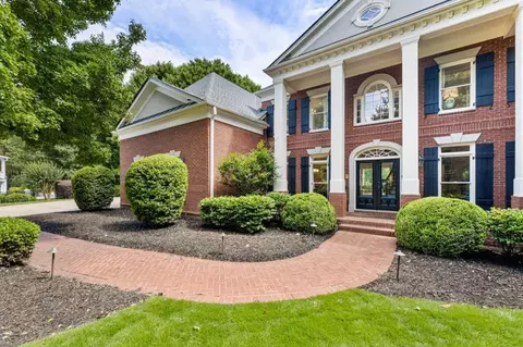 Exterior - 330 White Columns Ct, Milton, GA 30004 photo 4 of 15
