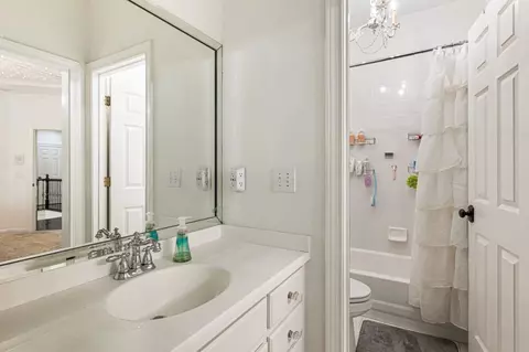 Bath - 330 White Columns Ct, Milton, GA 30004 photo 6 of 7