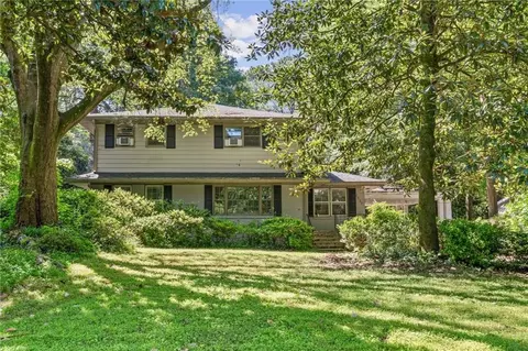 2839 Orion Dr, Decatur, GA 30033