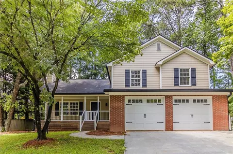 3614 Spring Leaf Ln, Acworth, GA 30101