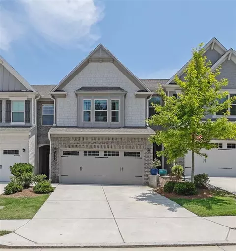 1969 Lanier Harbor Pt, Buford, GA 30518