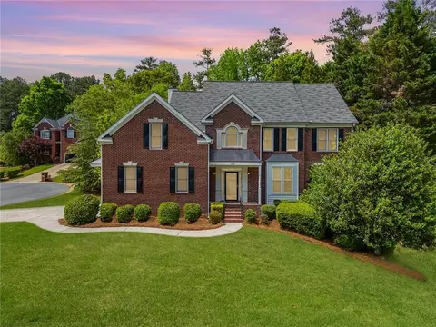 1552 Brentwood Dr, Marietta, GA 30062