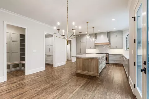 Kitchen - 1960 Drummond Pond Rd, Milton, GA 30004 photo 6 of 11